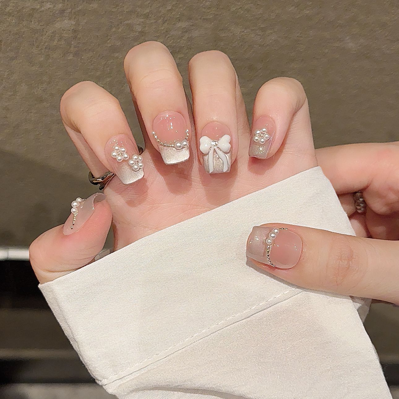 Handmade wearable nail art Summer girl's creamy style icy glutinous bowknot French manicure