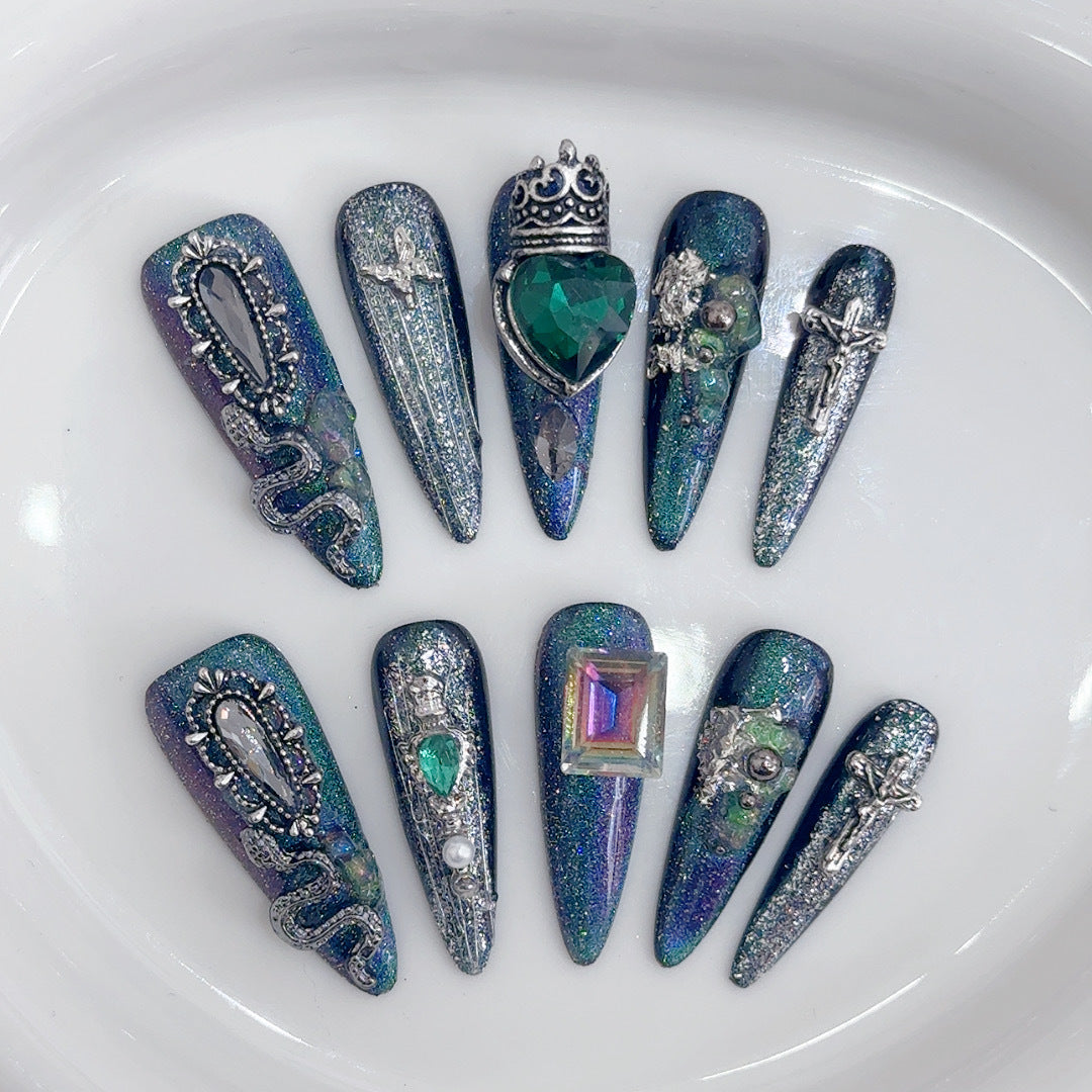 Handmade press-on nails. Emerald cat's eye