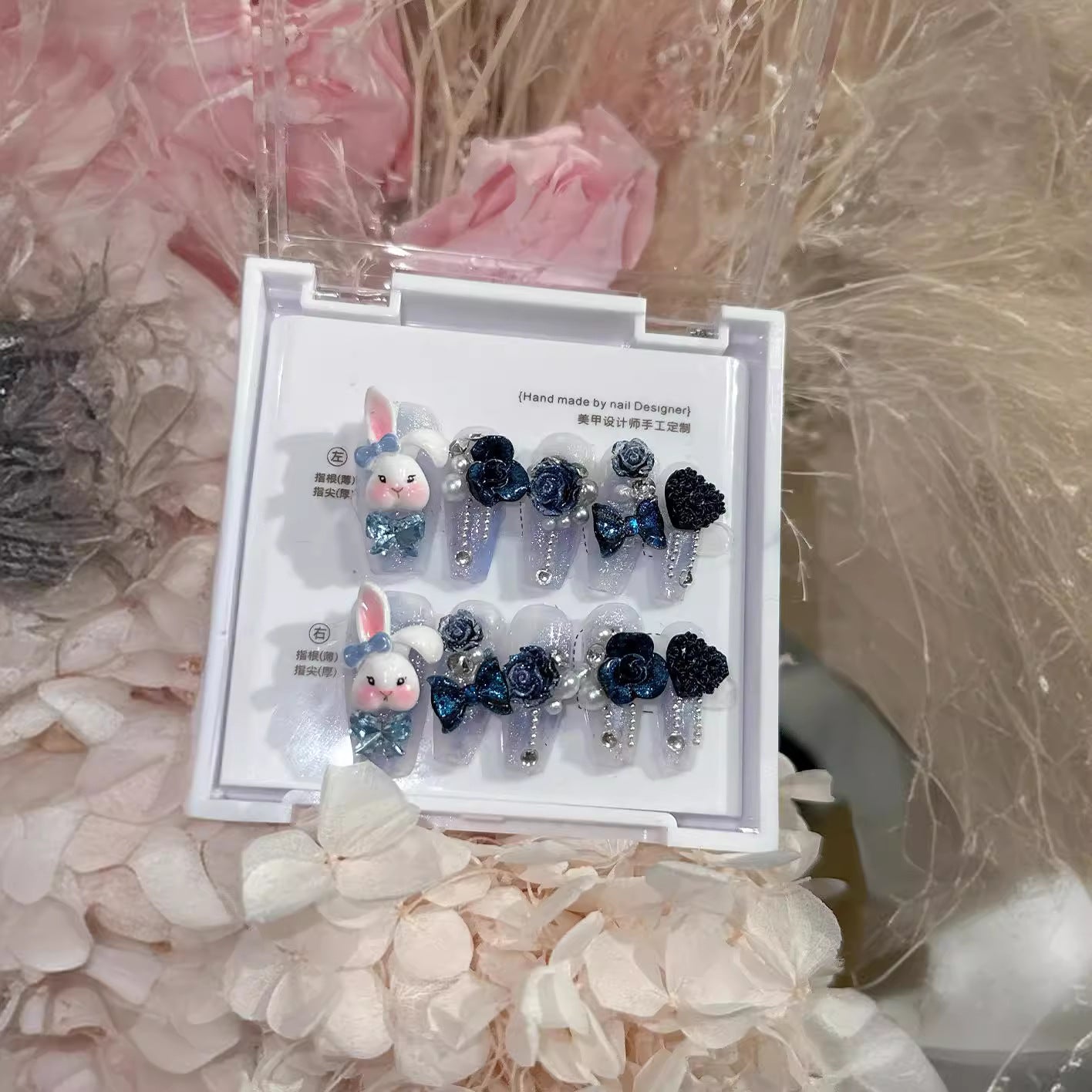 Rabbit milk blue sweetheart handmade press-on nails